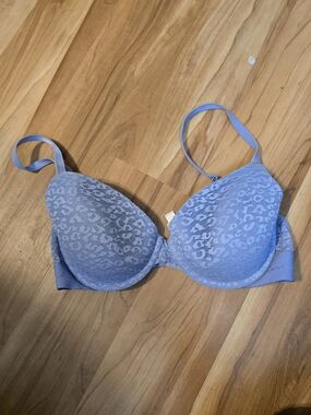 PINK Victoria's Secret Light Blue Lace Push-Up Bra